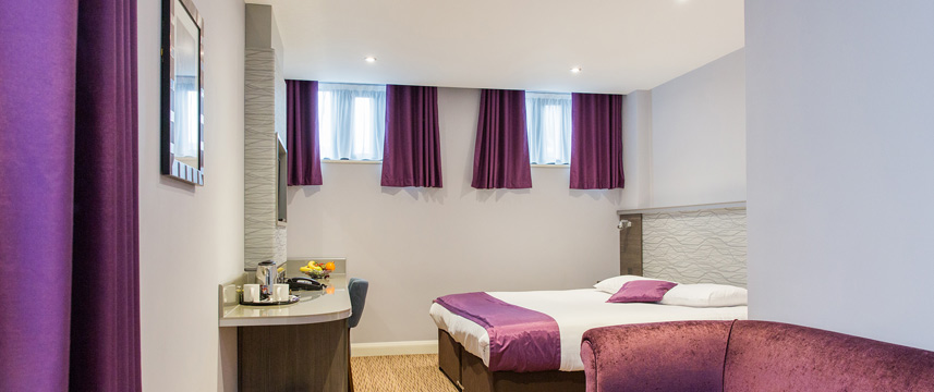 Hogs Back Hotel and Spa - Classic Double