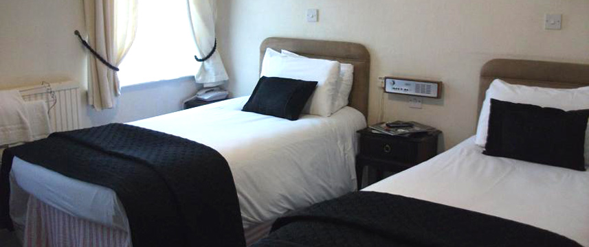 Holgate Hill Hotel - Twin Bedroom