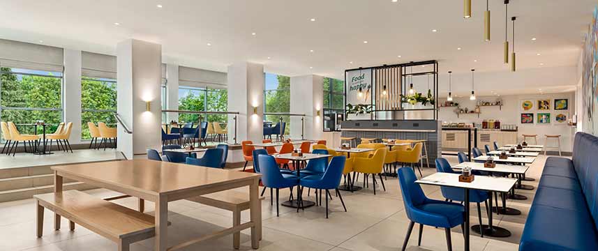 Holiday Inn Birmingham Airport - Breakfast Tables