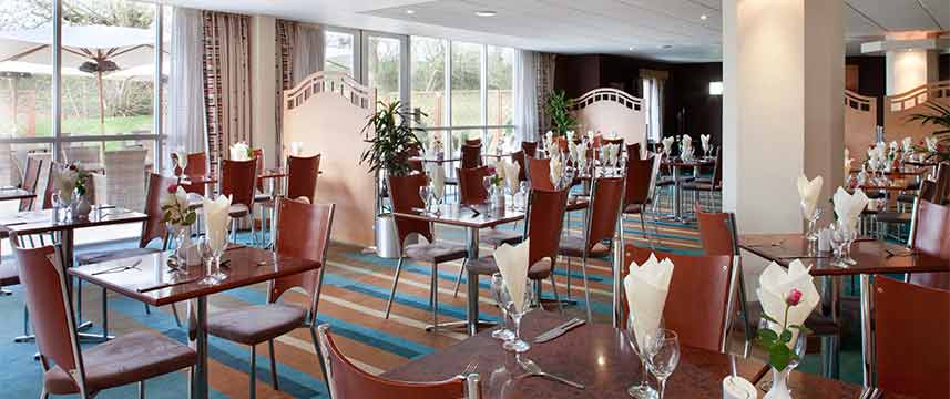 Holiday Inn Bristol Airport - Restaurant