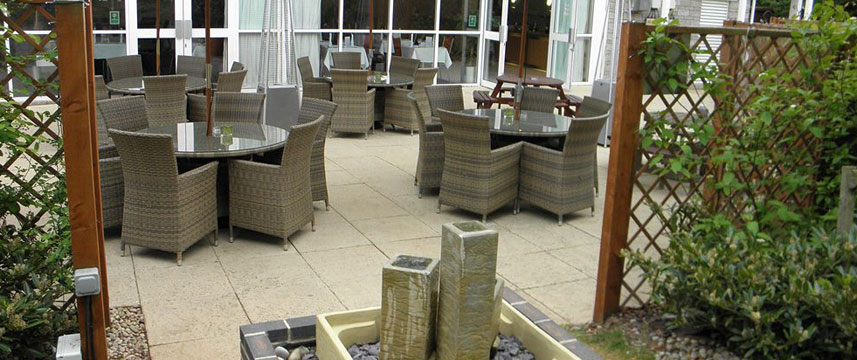 Holiday Inn Bristol Airport - Terrace