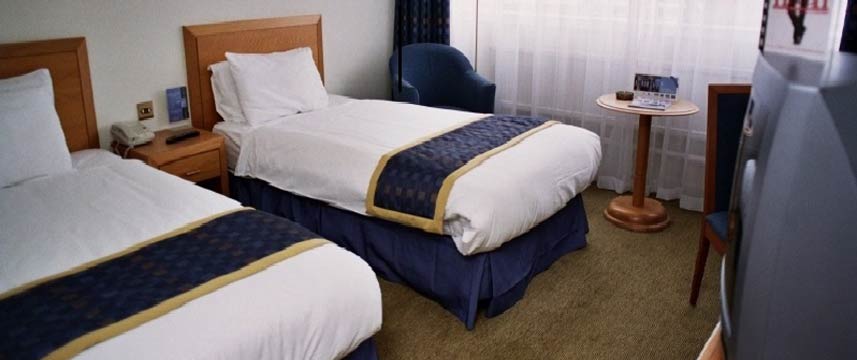 Holiday Inn Cardiff City Centre - Twin Room