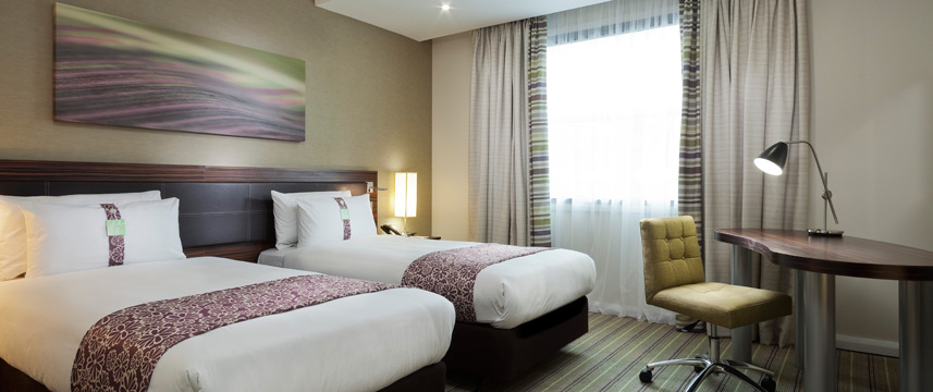 Holiday Inn Commercial Road - Twin room