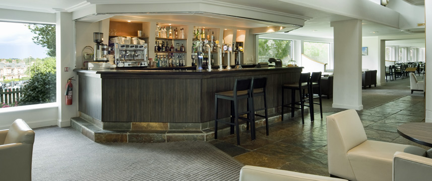 Holiday Inn Edinburgh City West - Bar