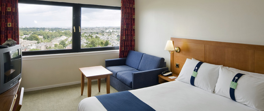 Holiday Inn Edinburgh City West - Bedroom