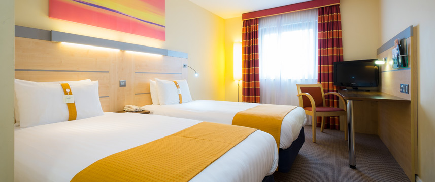 Holiday Inn Express Aberdeen Bridge Twin Beds