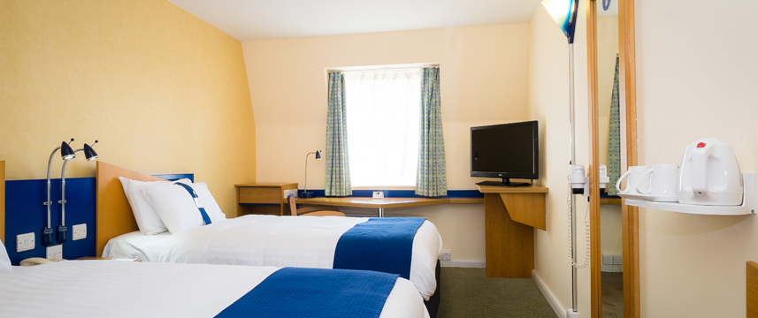 Holiday Inn Express Aberdeen City Centre - Twin Bedded Room