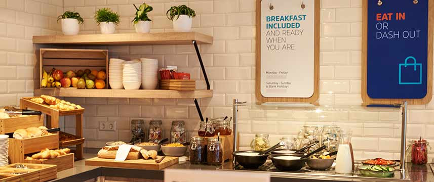 Holiday Inn Express Amsterdam City Hall - Breakfast