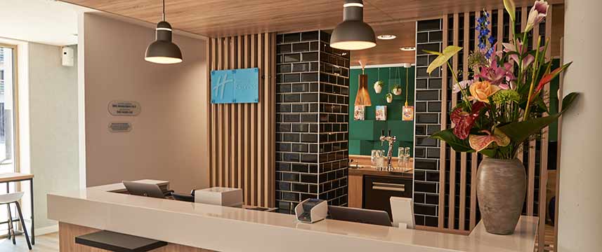 Holiday Inn Express Amsterdam City Hall - Reception