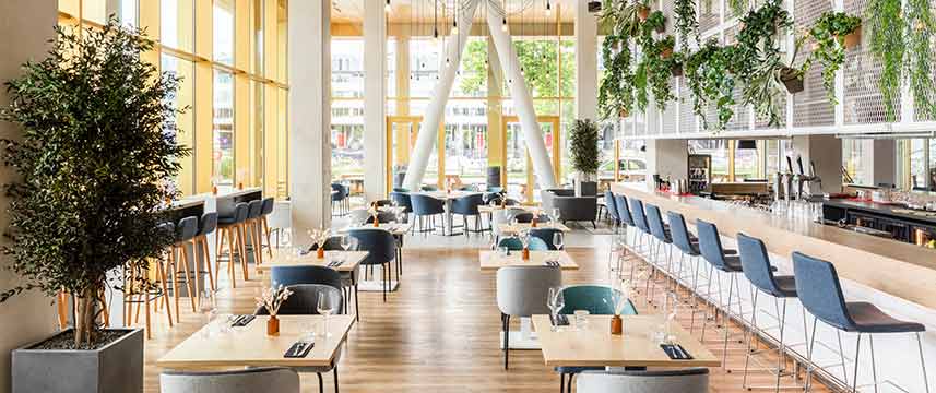 Holiday Inn Express Amsterdam North Express Cafe