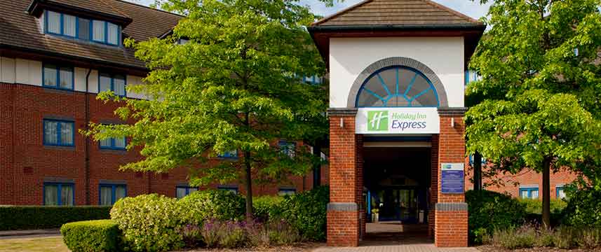 Holiday Inn Express Birmingham NEC - Entrance