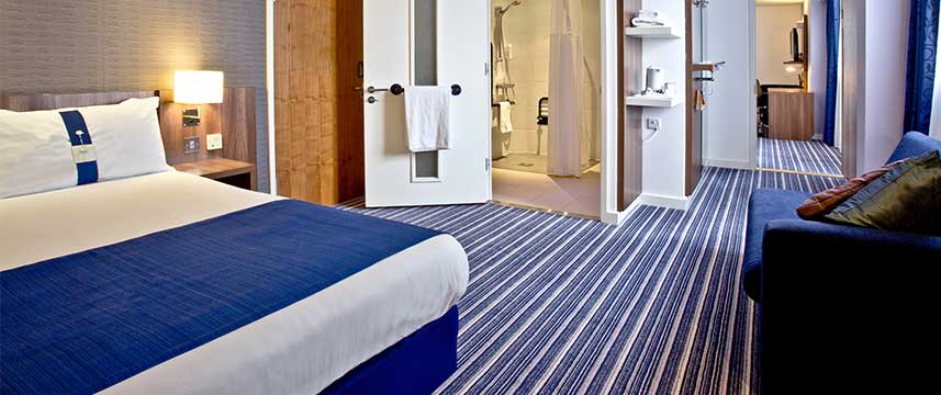 Holiday Inn Express Birmingham South A45 - Accessible Room