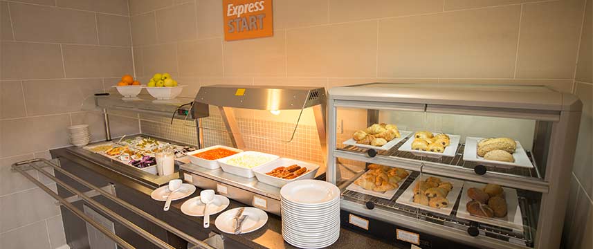 Holiday Inn Express Birmingham South A45 - Breakfast Buffet