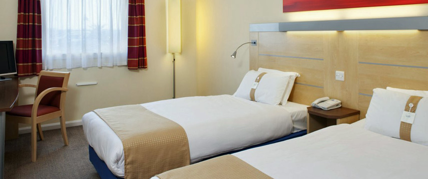 Holiday Inn Express Cardiff Airport - Twin Room