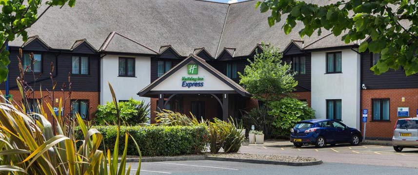 Holiday Inn Express Colchester - Exterior View