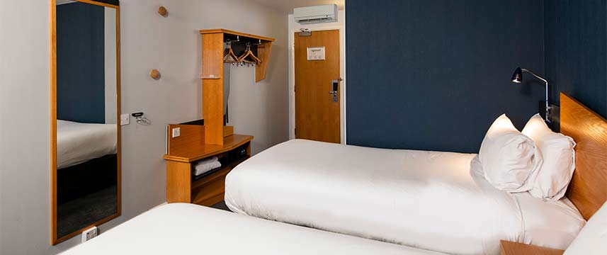 Holiday Inn Express Derby Pride Park Twin Beds