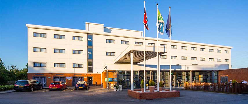 Holiday Inn Express Folkestone Exterior