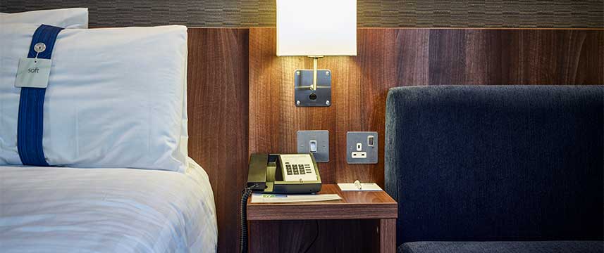 Holiday Inn Express Glenrothes - Standard Room