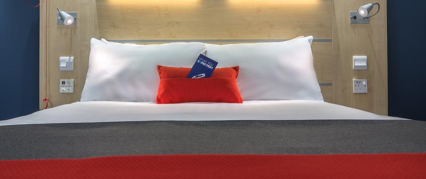 Holiday Inn Express Kettering - Double Bed