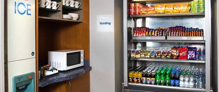 Holiday Inn Express London Chingford - Vending