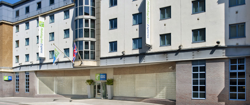 Holiday Inn Express London City - Exterior