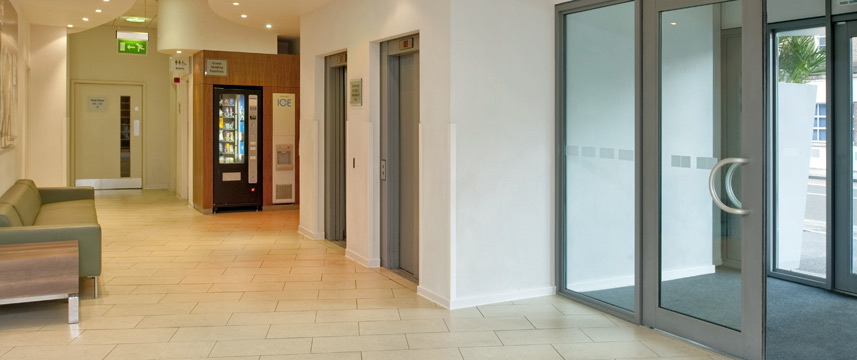 Holiday Inn Express London City - Lobby