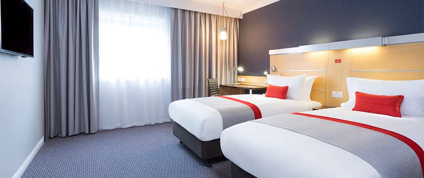 Holiday Inn Express London Earls Court - Twin Room
