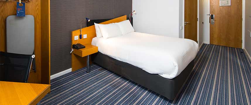 Holiday Inn Express Manchester - East - Accessible Room