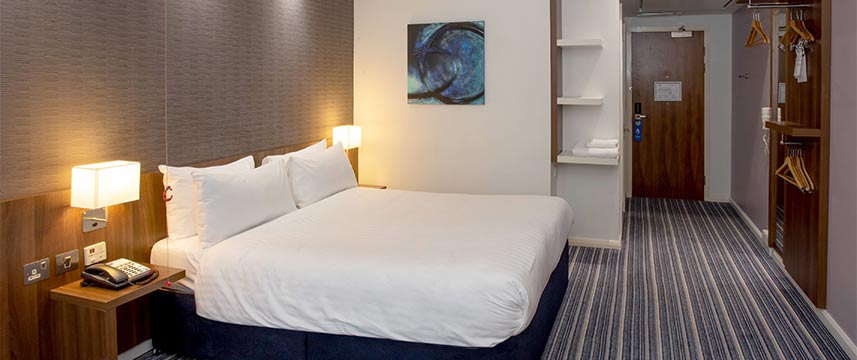 Holiday Inn Express Manchester Arena Accessible Room