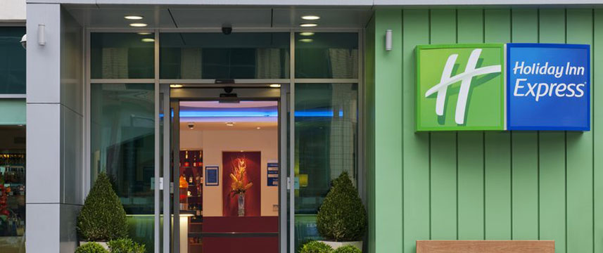 Holiday Inn Express Newcastle City Centre - Entrance