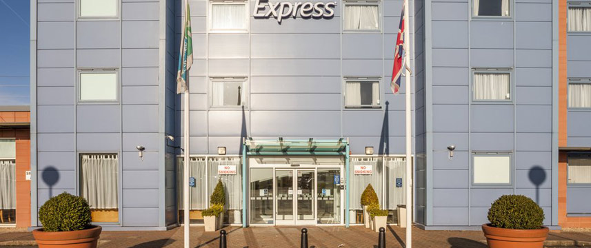 Holiday Inn Express Oxford Kassam Stadium - Entrance