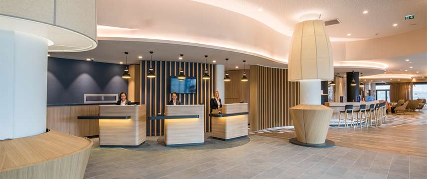 Holiday Inn Express Paris CDG Airport - Reception