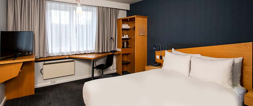 Holiday Inn Express Stirling - Accessible Room