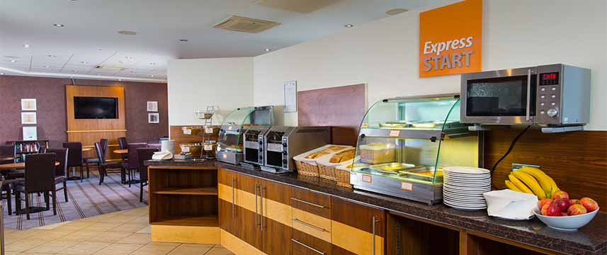 Holiday Inn Express Swindon City Centre - Breakfast Buffet
