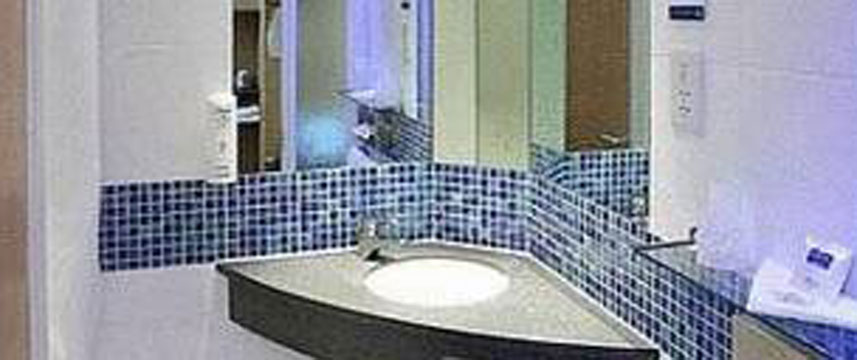 Holiday Inn Guildford - Ensuite