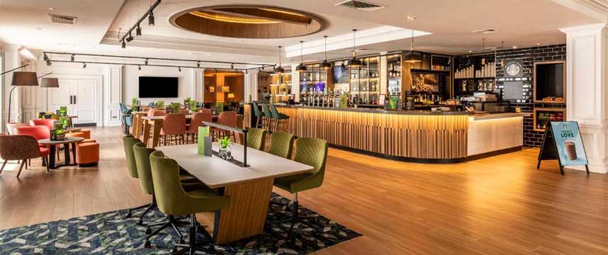 Holiday Inn Guildford - Lobby Bar