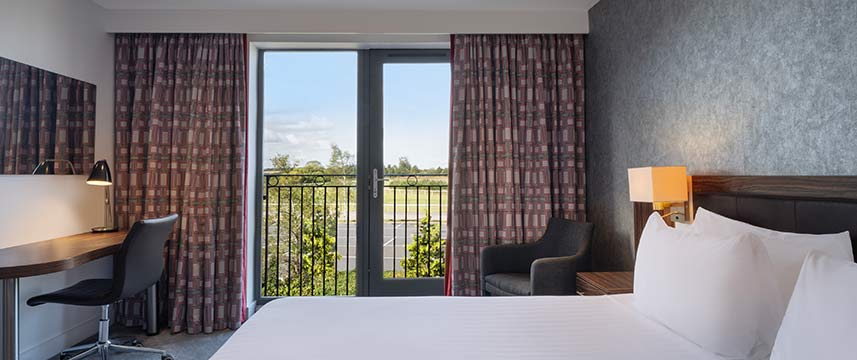 Holiday Inn Huntingdon Racecourse Racecourse View Room