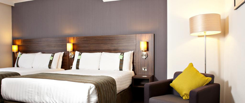 Holiday Inn Liverpool City Centre - Bedroom