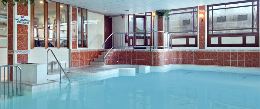 Holiday Inn London Wembley - Pool