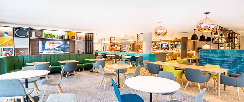 Holiday Inn Luton Airport - Restaurant