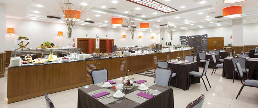 Holiday Inn Madrid Calle Alcala Breakfast Room