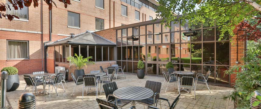 Holiday Inn Nottingham Castle Marina - Terrace Seating