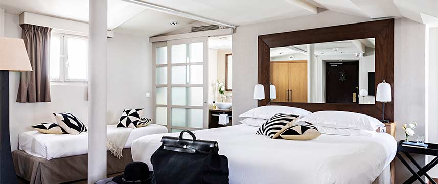 Holiday Inn Paris Elysees King Room Sofabed