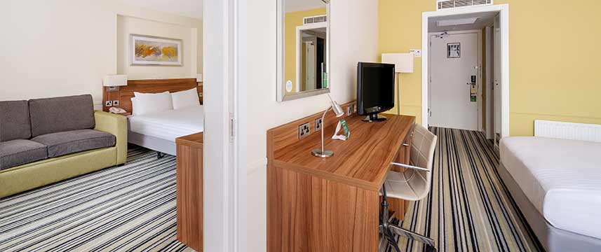 Holiday Inn Swindon - Interconnecting Room