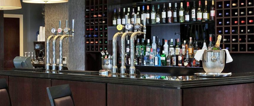 Holiday Inn Whitechapel - Bar