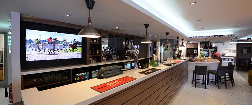 Holiday Inn Wolverhampton Racecourse - Bar