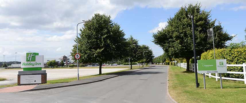 Holiday Inn Wolverhampton Racecourse - Entrance