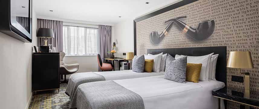 Holmes Hotel - Superior Twin