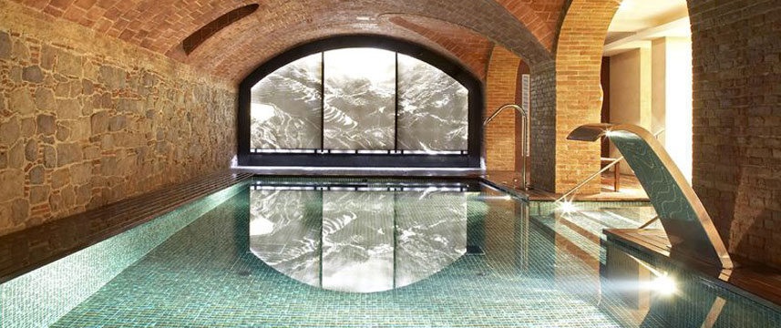 Hotel 1898 - Basement Pool