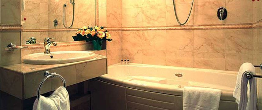 Hotel 2000 Roma - Bath